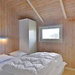 Styrbiorn - 100m From The Sea By Interhome *